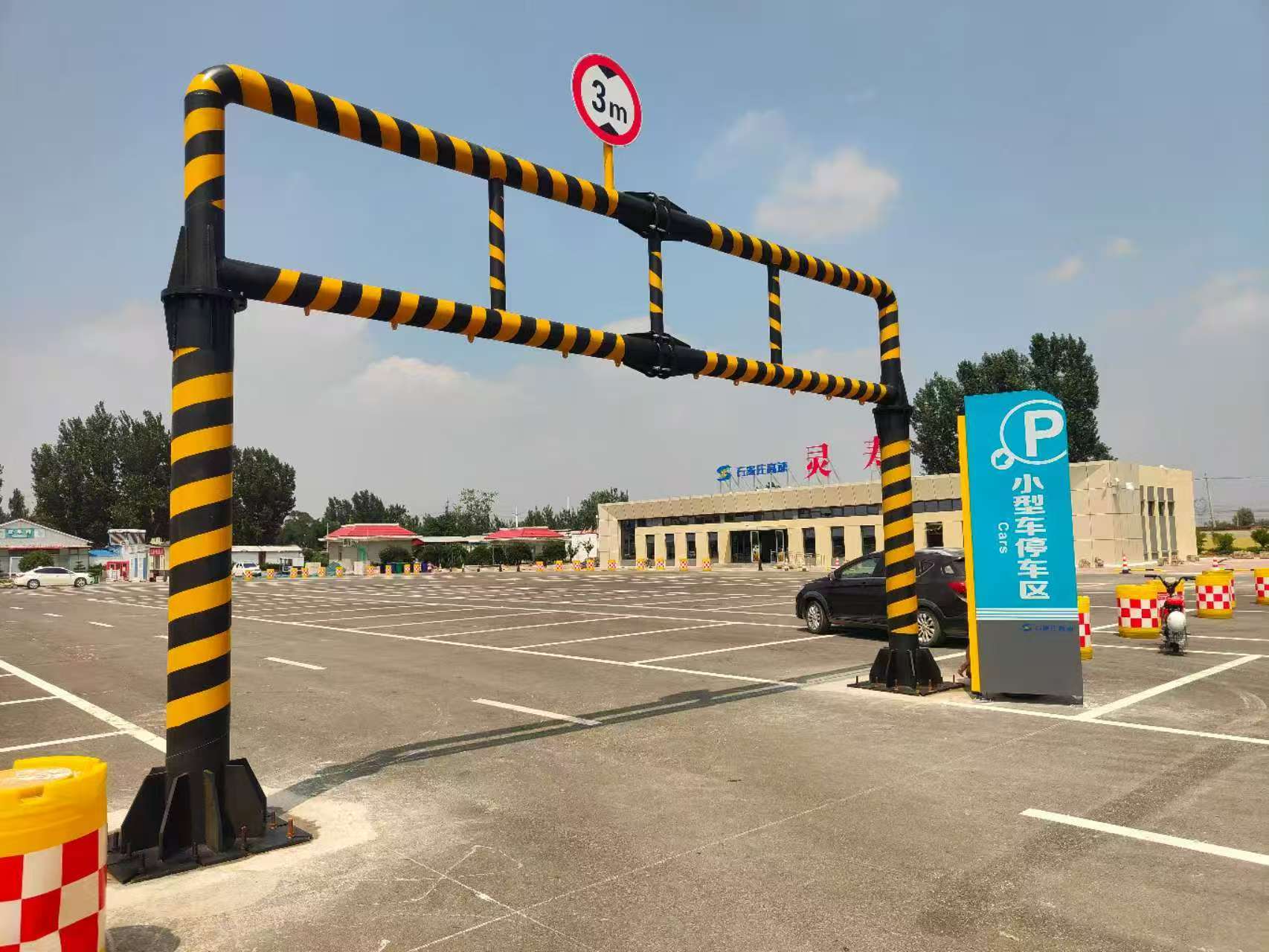 渭南市道路标志杆限高架 - 一站式服务